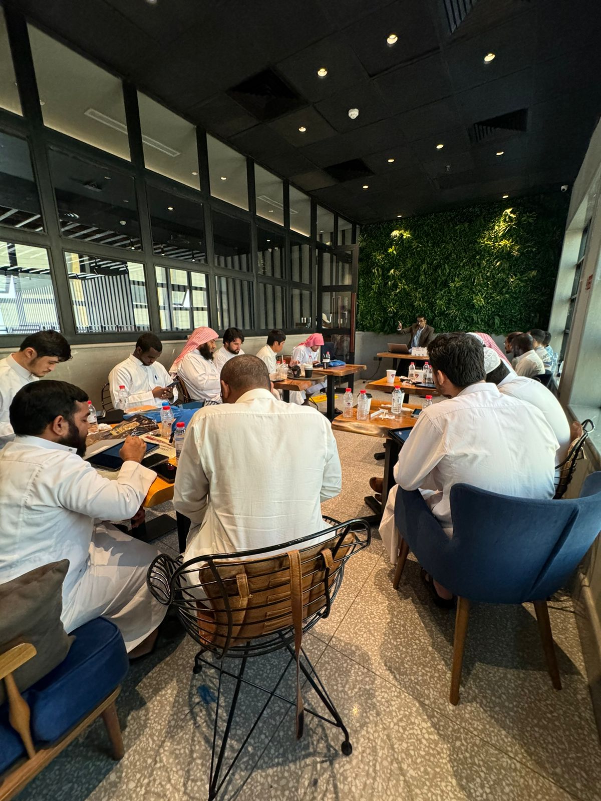 جهود الفريق الميداني بموسم حج عام 1445هـ